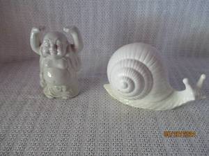 lot 117 image: Ceramic Figurine Lot Laughing Buddha and Snail