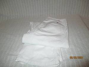 lot 141 image: Tommy Hilfiger White Pants