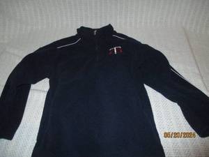 lot 148 image: Mid-Weight Team Logo Pullover 14 Zip Jacket