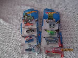 lot 159 image: Lot of 9 Hot Wheels Die-Cast Toy Cars - Assorted Models