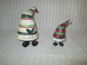 lot 348 image: Christmas gnomes