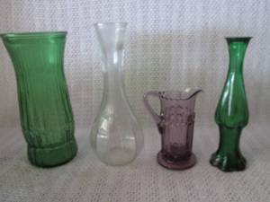 lot 312 image: 4 Vases