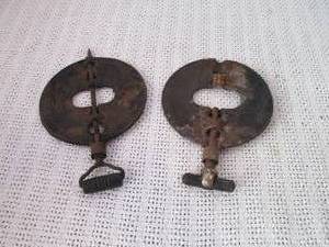 lot 254 image: Vintage Griswold American Cast Iron Flue Ring Dampers - 2 Piece Lot
