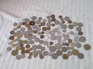 lot 275 image: Large Assorted World Coin Collection