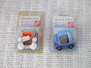 lot 302 image: Magnet Time Note Holders with Time Telling Function - 2 Pack