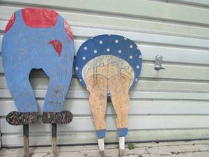 lot 304 image: Vintage Wooden Yard Art Figures