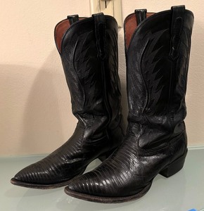 lot 41 image: Nocana Mens Exotic Western Boot in Lizard Black