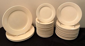 lot 46 image: Thomas OBrien Clair Dishware Grouping