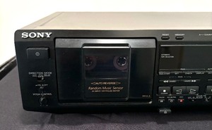 lot 52 image: Sony Stereo Cassette Deck TC-WE635