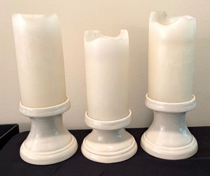 lot 37 image: Trio of Pretty White Candle Holders