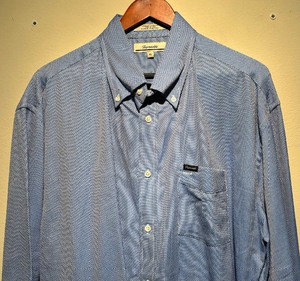 lot 64 image: Mens Long Sleeve Button Up Dress Shirt by Faconnable