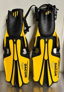 lot 146 image: Oceanic and Dacor Tiger Flippers