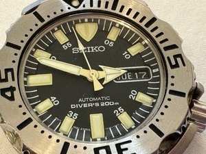 lot 25 image: Seiko Automatic Divers 200M Watch