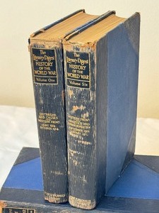 lot 29 image: Four Volumes, Vintage Books- The Literary Digest History of the World War