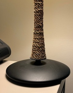 lot 169 image: Lovely Table Lamp