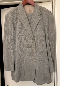 lot 183 image: 12 Stylish and Classy Mens Suits