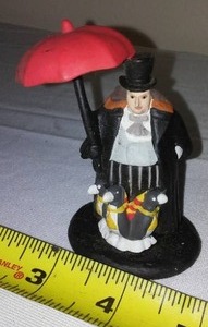 lot 312 image: The Penguin, Batman DC Comics.
