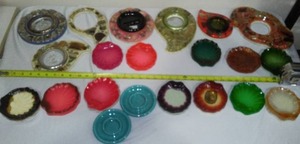 lot 317 image: Resin Shells Candle or Ashtray Holders Unique.