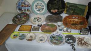 lot 324 image: Vintage State Collectibles.
