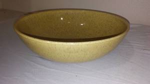 lot 411 image: California Stoneware Bowl 10 Inch