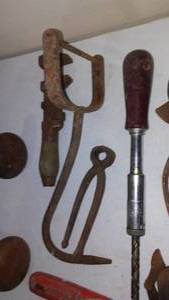 lot 435 image: Misc. Vintage Hand Tools And More.