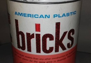 lot 479 image: Bricks By American Plastic.