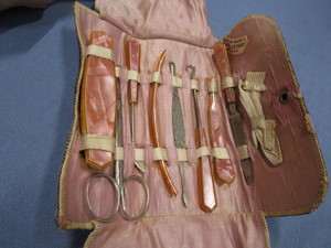 Vintage Manicure Set, Leather Case