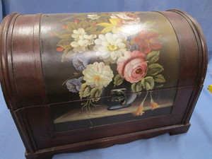 Decorative Trunk