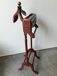 lot 36 image: Dressboy  Vintage Valet Stand