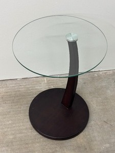 lot 54 image: Contemporary Style Accent Table