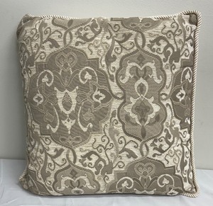 lot 65 image: Two Elegant Accent Pillows