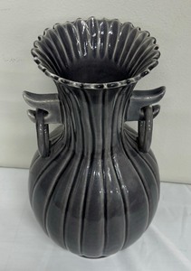 lot 66 image: Gorgeous Gray Double Handled Vase