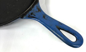 lot 102 image: LeCreuset Skillet Pan