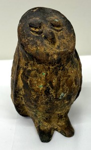 lot 103 image: Pair of Vintage Metal Owl Figurine Bookends & Metal Owl Figurine