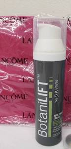 lot 120 image: Personal Beauty Package - Lot of 10 Items