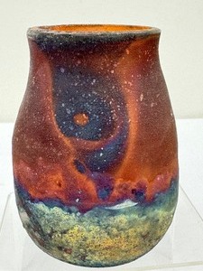 lot 61 image: Beautiful Raku Fired Pottery Vase