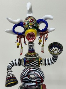 lot 13 image: Contemporary Signed Gavin Heath Hand Blown Art Glass Figurine  Gavin Heath Large Art Glass Figure