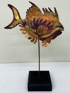 lot 21 image: Jacque Tatum Fish Sculpture