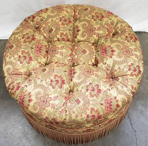 lot 164 image: Custom Designed Upholstered Ottoman