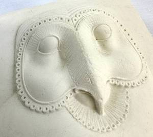 lot 192 image: Beautiful Owl Hierooglyph Relief Plaque