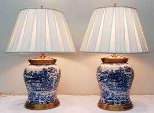lot 63A image: A Beautiful Pair of Bradburn Gallery Home Blue and White Porcelain Table Lamps