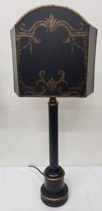 lot 77A image: Pair of Tole Half Shade Table Lamps