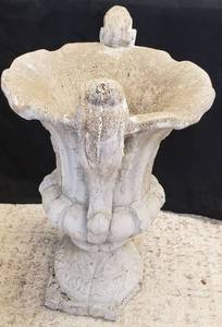 lot 268 image: Vintage Concrete Planter