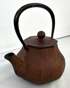 lot 278 image: Vintage Copper Tea Pot