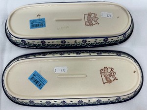 lot 293 image: Two Polish Stoneware 11 Handmade & Painted Cracker & Olive Trays NEW