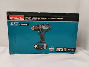 NEW MAKITA 18V LXT LITHIUM ION COMPACT 12 DRIVER DRILL SET