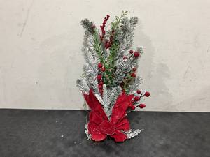 lot 244 image: Floroad 2023 Christmas Wall Decoration