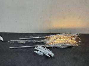 lot 275 image: Set of 3 Lighted Trees