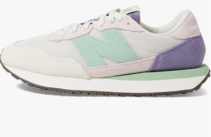 lot 451 image: Size 11 New Balance Womens 237 V1