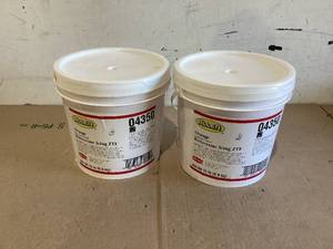 lot 447 image: LOT OF 2 Richs JW Allen Pre-Whipped Icing ZTF Orange Buttercream
